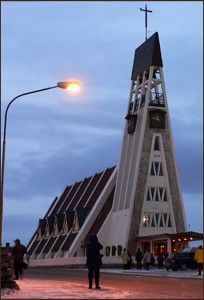 072 Kirche-in-Hammerfest-after